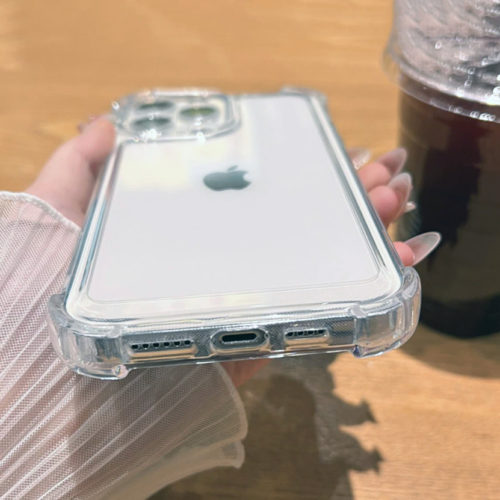 Удароустойчив силиконов калъф за iPhone 12 отдолу