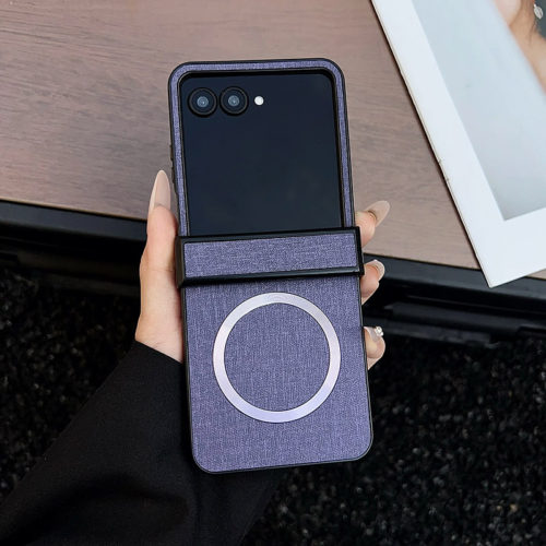 Магнитен калъф за Samsung Galaxy Z Flip 6 лилав гръб