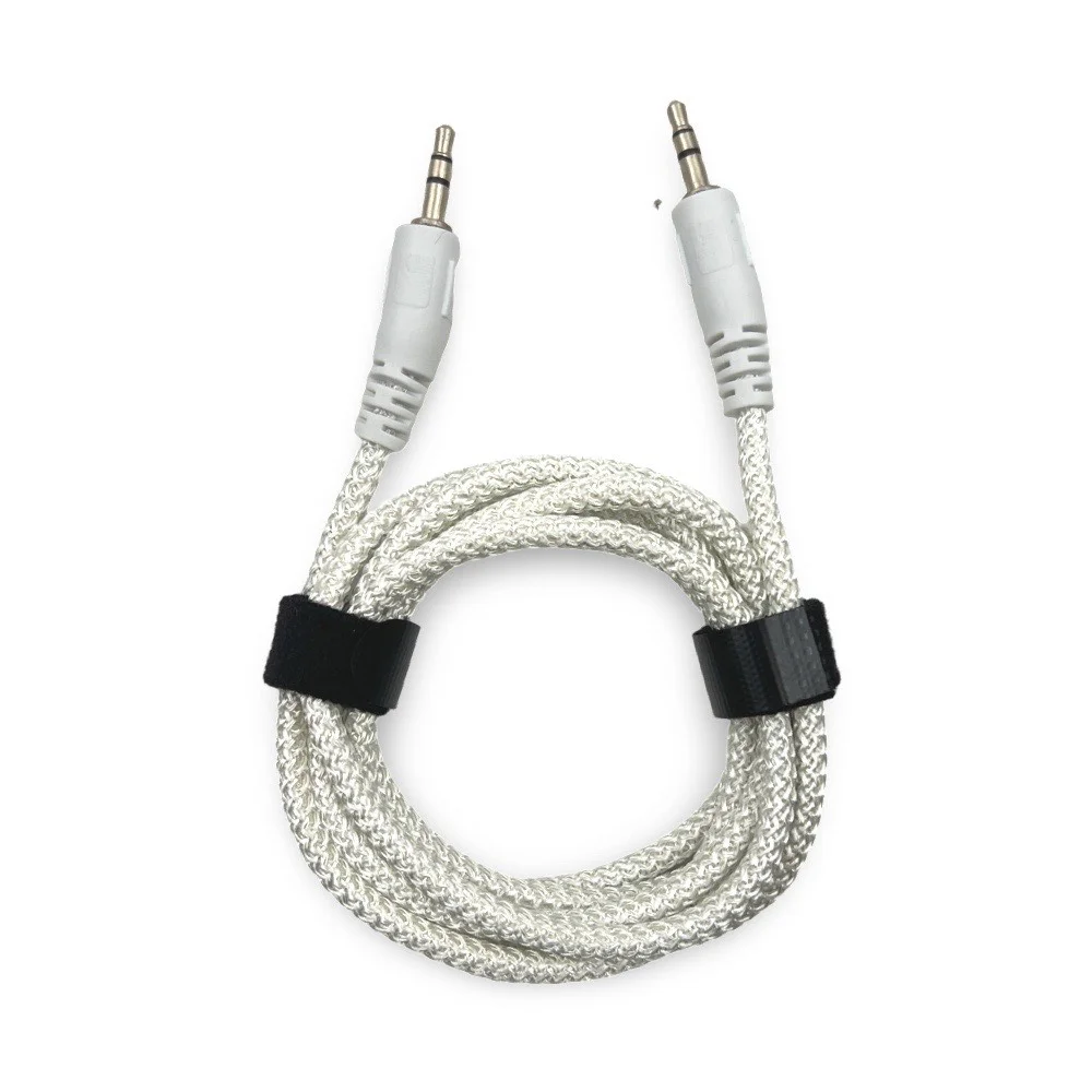 AUX-5 кабел за музика 1.5M – Бял