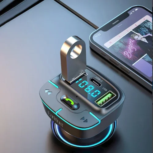 EARLDOM M101 FM 2.4A. модулатор трансмитер (2 USB изхода + 1USB-C, Bluetooth)