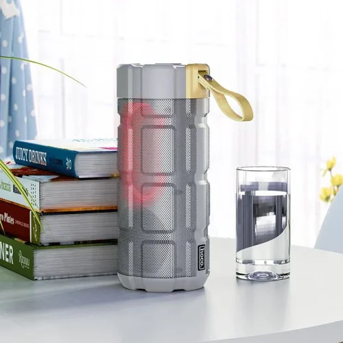 HC7 HOCO Безжичен високоговорител + LED „Pleasant спортен“ – Черен