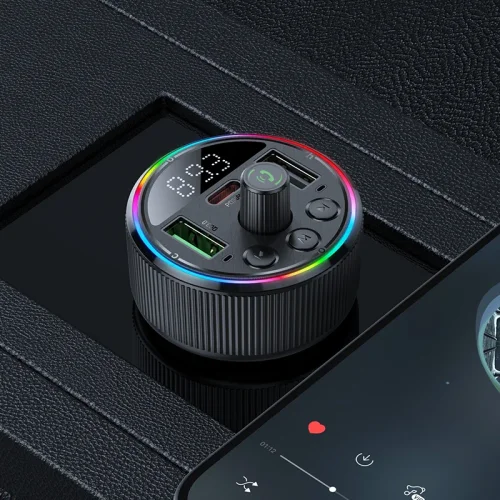 HOCO E82 FM 30W. модулатор трансмитер Запалка (2 USB изхода + 1USB-C, microSD, Bluetooth)