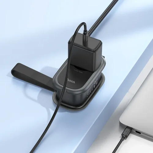 HOCO Разклонител NS6 с 1 гнездо + 2 USB порта 2.4A + 1 USB-C 4000W