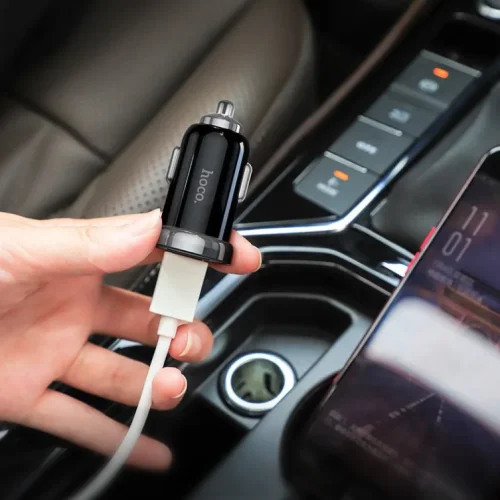 HOCO Z44 12v. минималистично зарядно за кола USB + USB-C PD20W + QC3.0