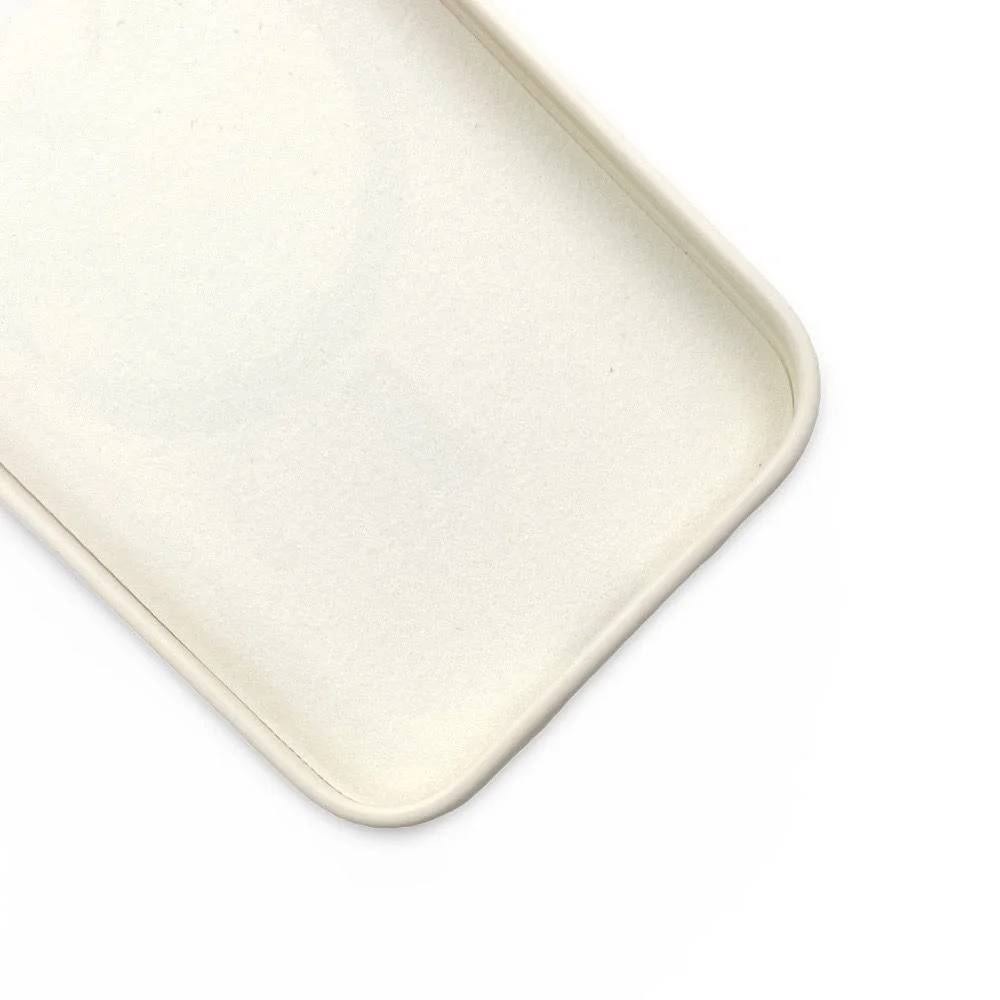 Кейс MG-39 iPhone 12 Case with MagSafe – Бял