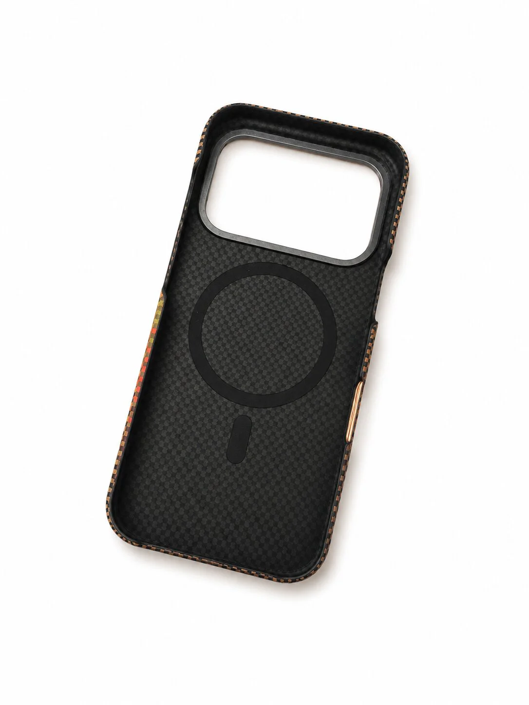 Premium Carbon Case PKA TP-106 за iPhone 17 Pro / 18 Pro – Червен